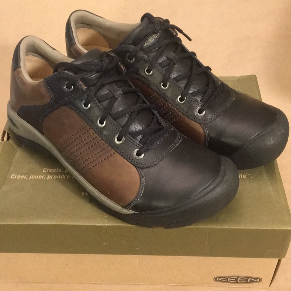 [SOLD] Keen mens Finlay oxfords size 14 new in box
